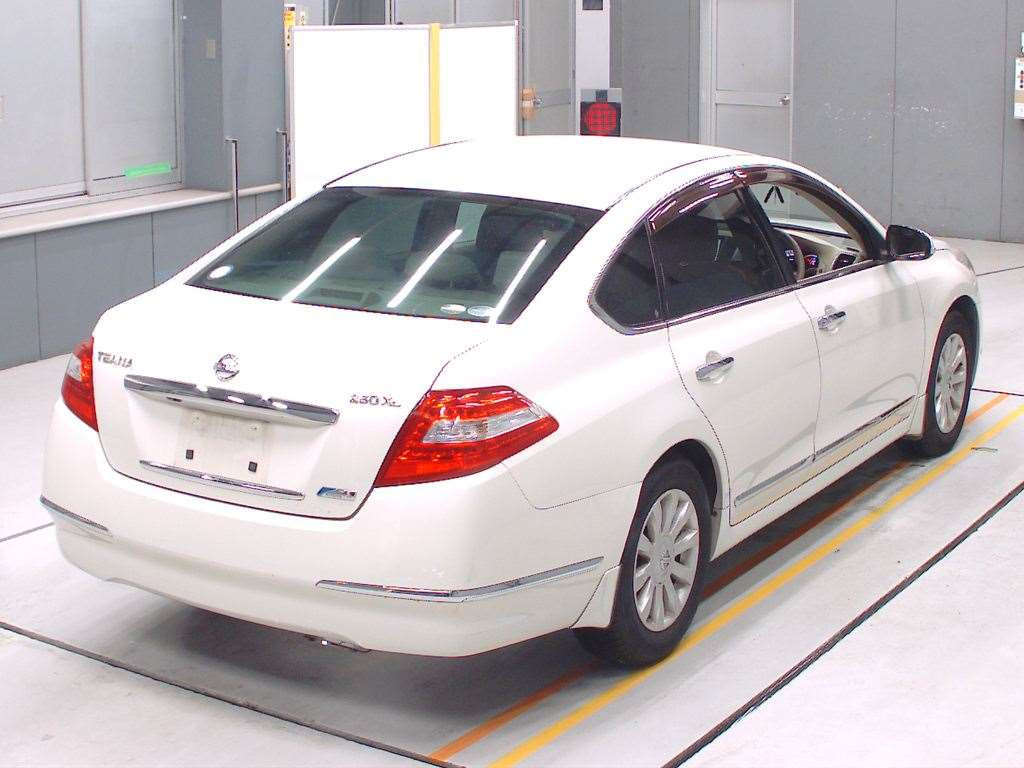 2009 Nissan Teana J32[1]