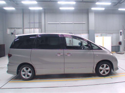 2003 Toyota Estima