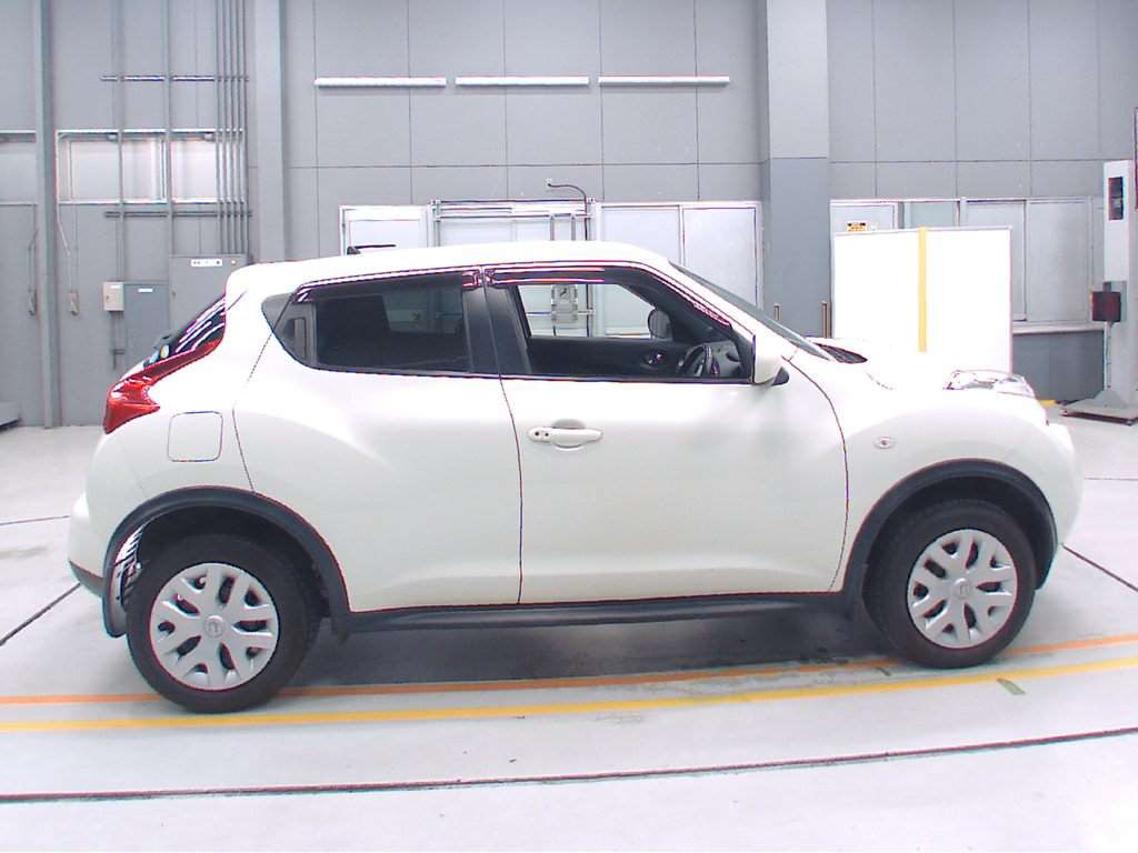 2010 Nissan JUKE YF15[2]