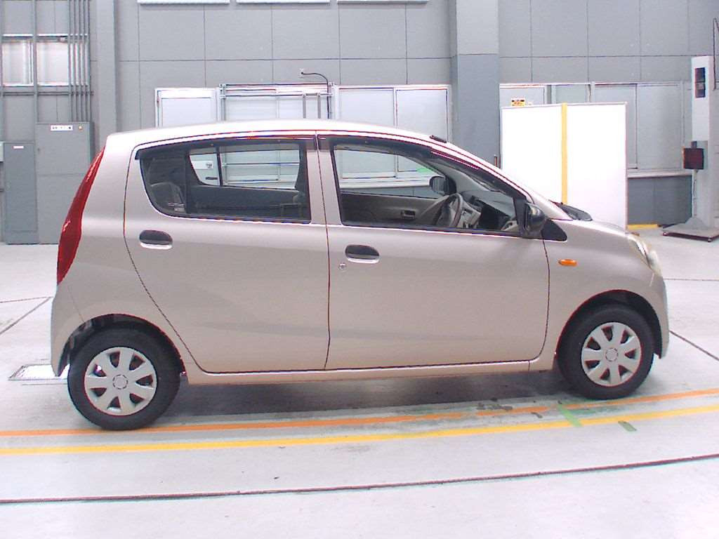 2014 Daihatsu Mira L275S[2]