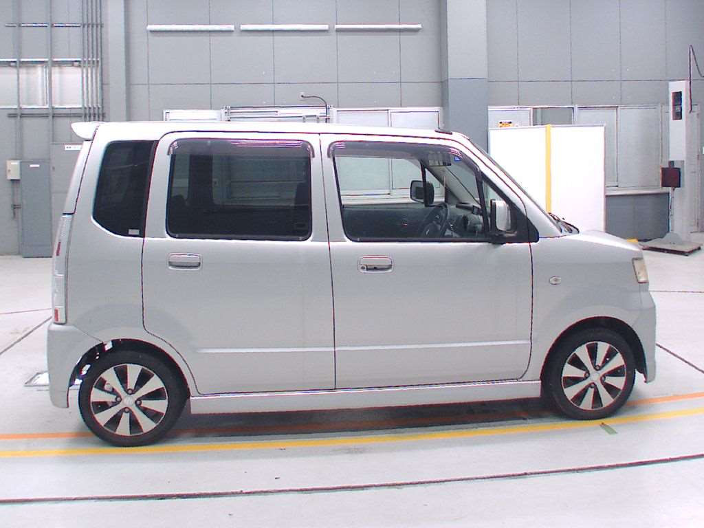 2007 Suzuki WAGON R STINGRAY MH22S[2]