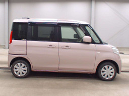 2013 Suzuki Spacia