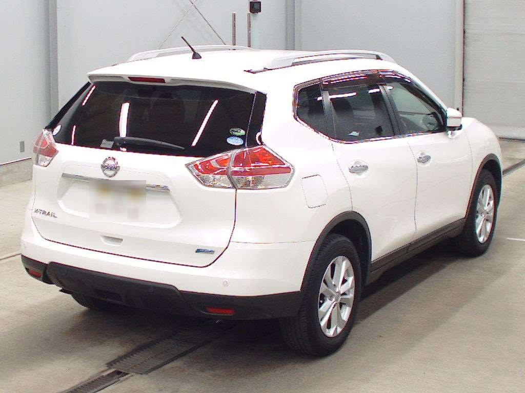 2013 Nissan X-Trail NT32[1]