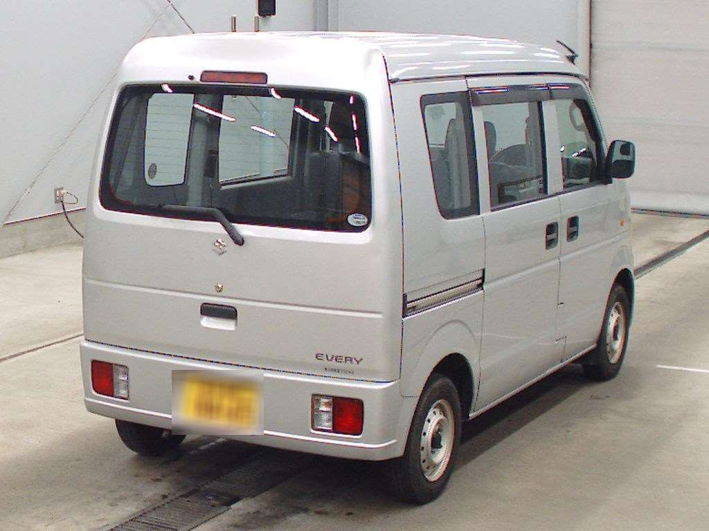 2009 Suzuki Every DA64V[1]