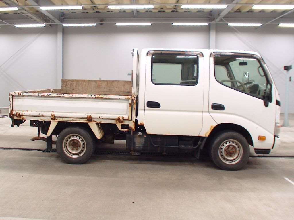 2015 Toyota Toyoace Truck KDY281[2]