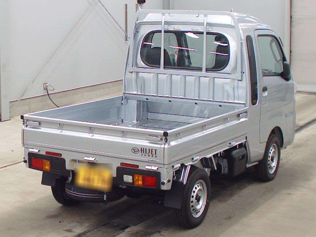 2024 Daihatsu Hijet Truck S510P[1]