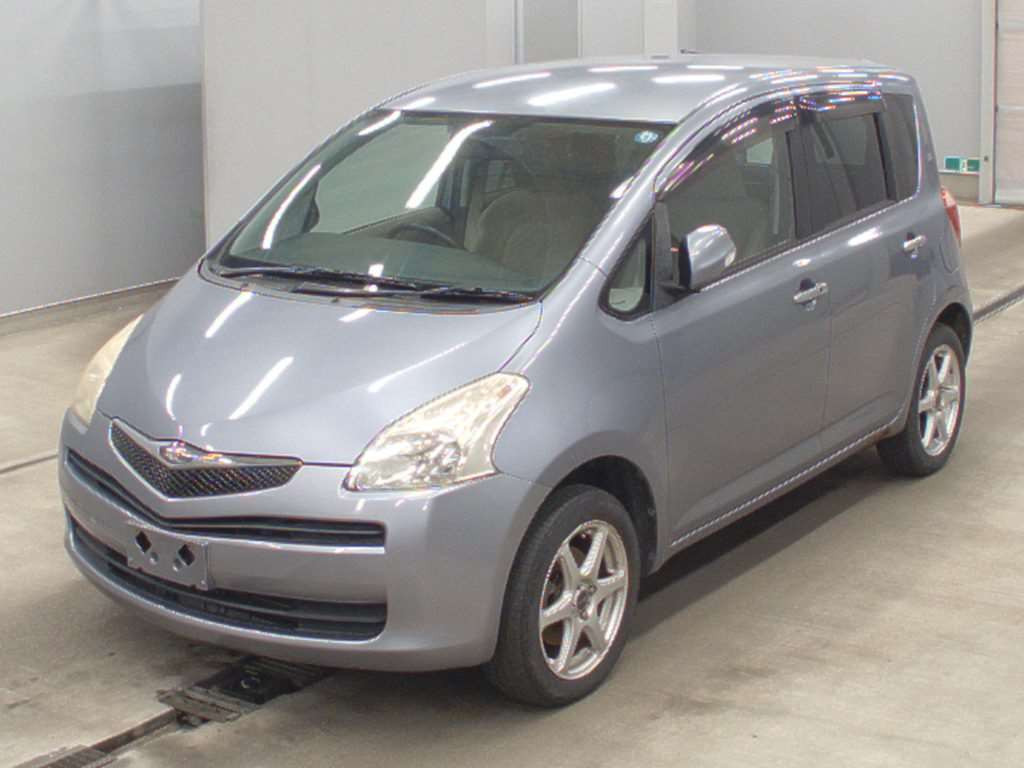 2005 Toyota Ractis NCP105[0]