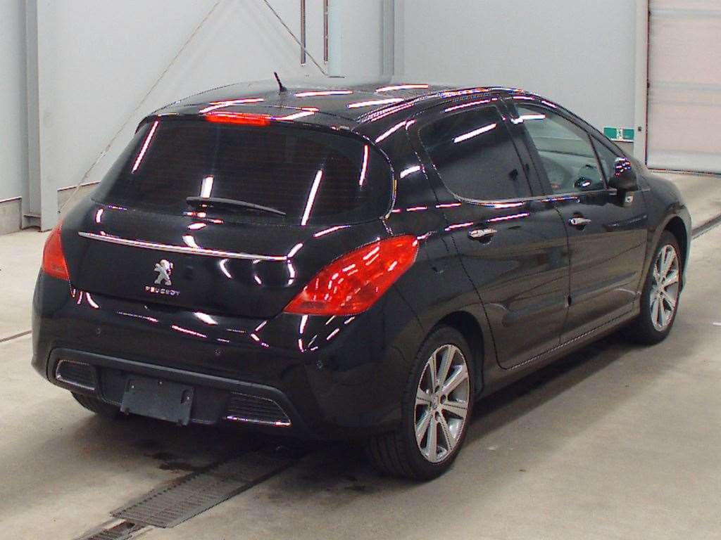 2011 Peugeot 308 T75F02[1]