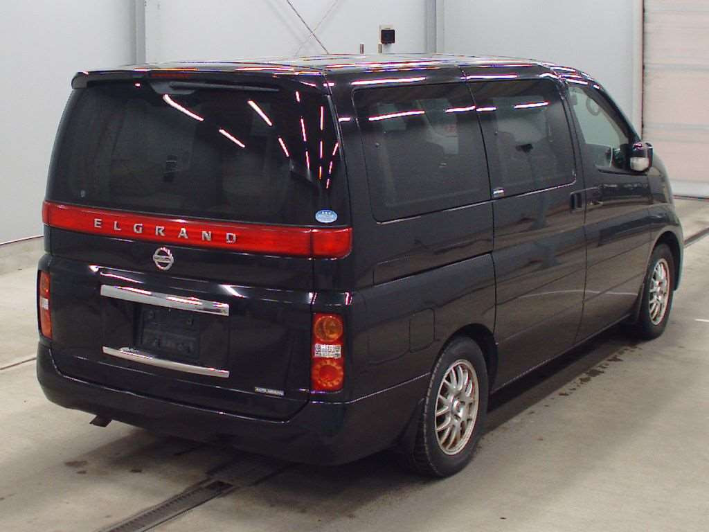 2005 Nissan Elgrand NE51[1]