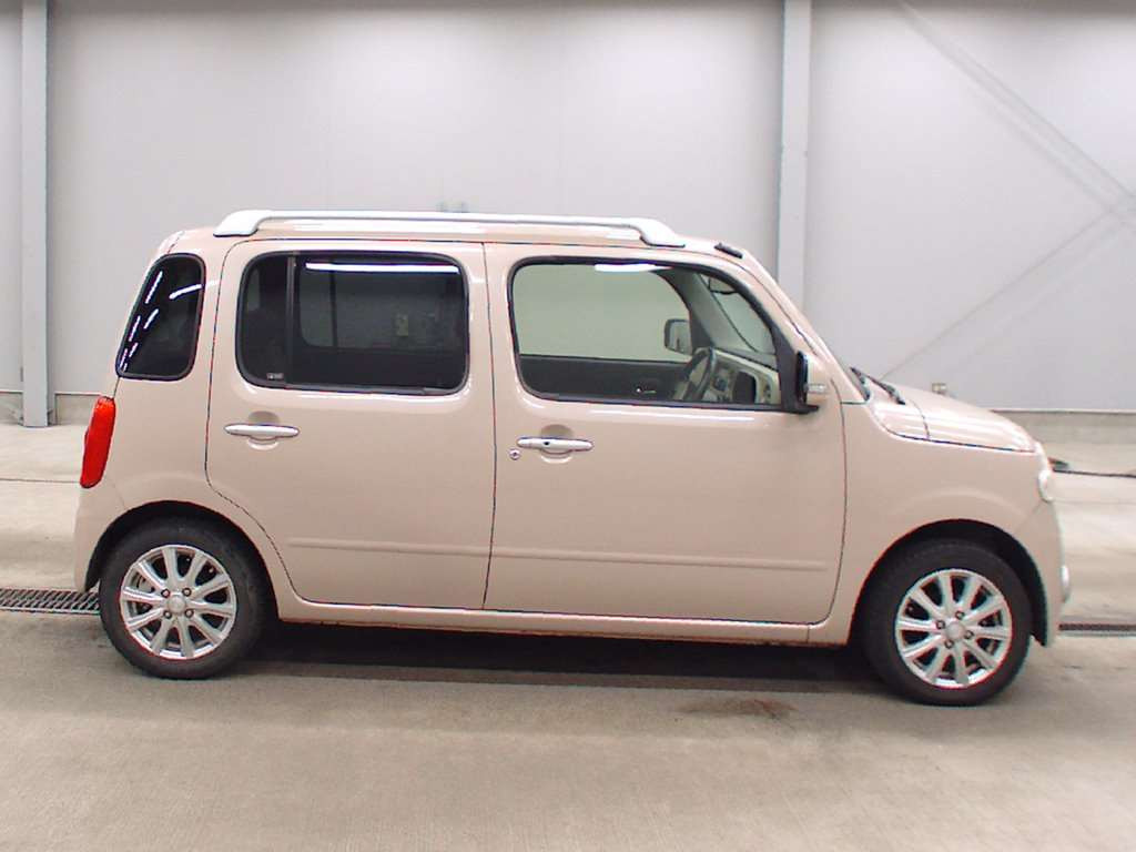 2012 Daihatsu Mira Cocoa L685S[2]