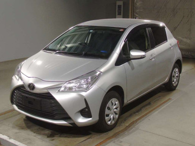 2017 Toyota Vitz