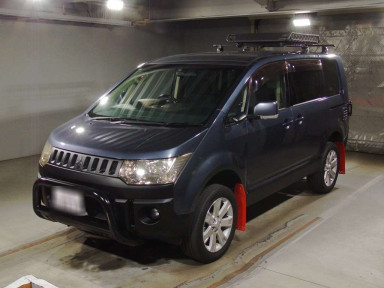 2008 Mitsubishi Delica D5