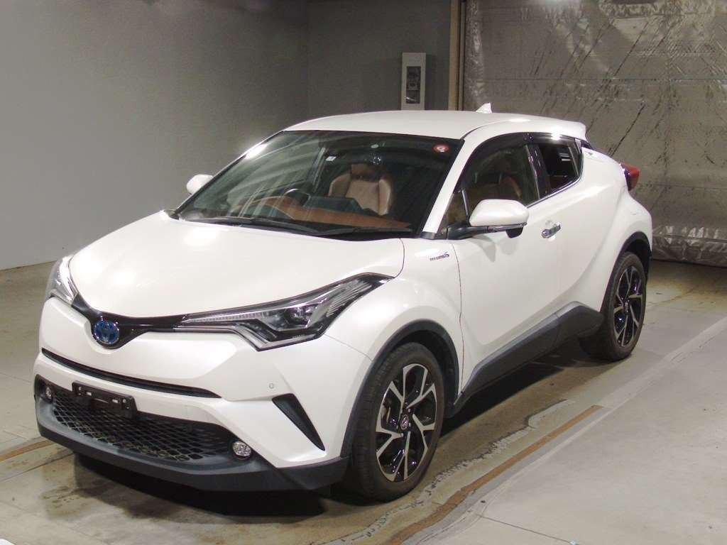 2019 Toyota C-HR ZYX10[0]