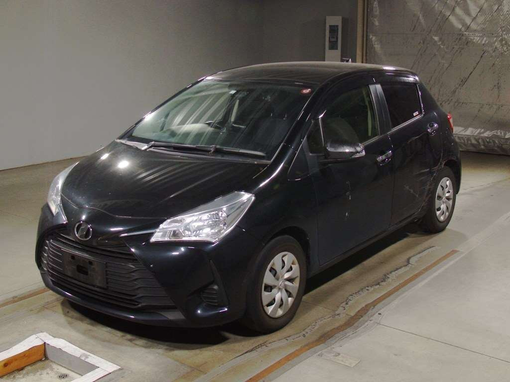 2018 Toyota Vitz NSP130[0]