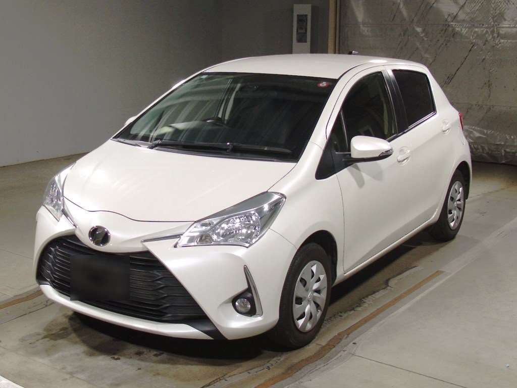 2019 Toyota Vitz KSP130[0]