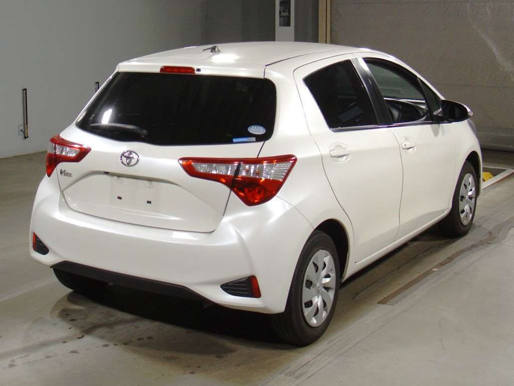 2019 Toyota Vitz KSP130[1]