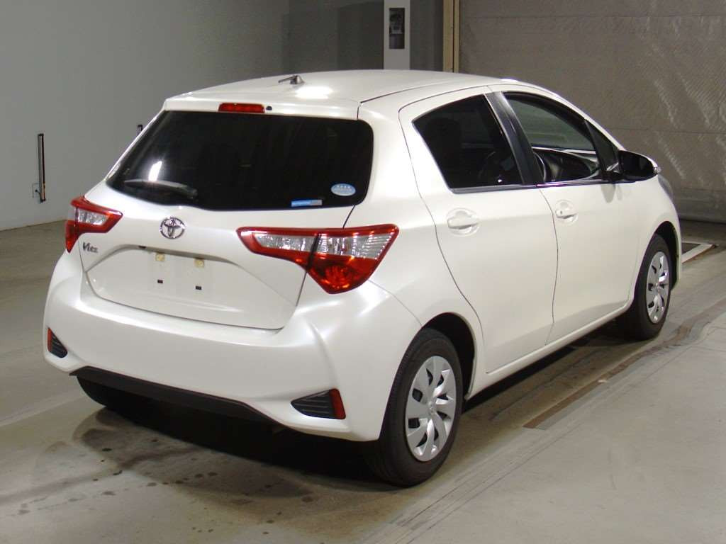 2019 Toyota Vitz KSP130[1]