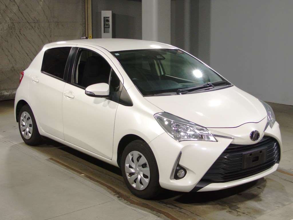 2019 Toyota Vitz KSP130[2]