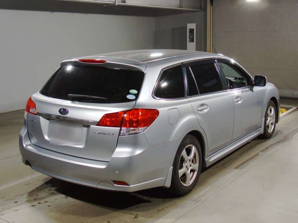 2013 Subaru Legacy Touring Wagon BRM[1]