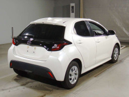 2021 Toyota YARIS