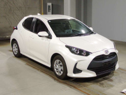 2021 Toyota YARIS