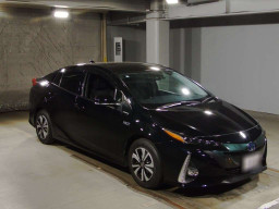 2017 Toyota Prius PHV