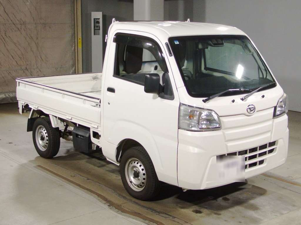 2018 Daihatsu Hijet Truck S500P[2]