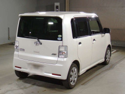 2012 Toyota Pixis Space