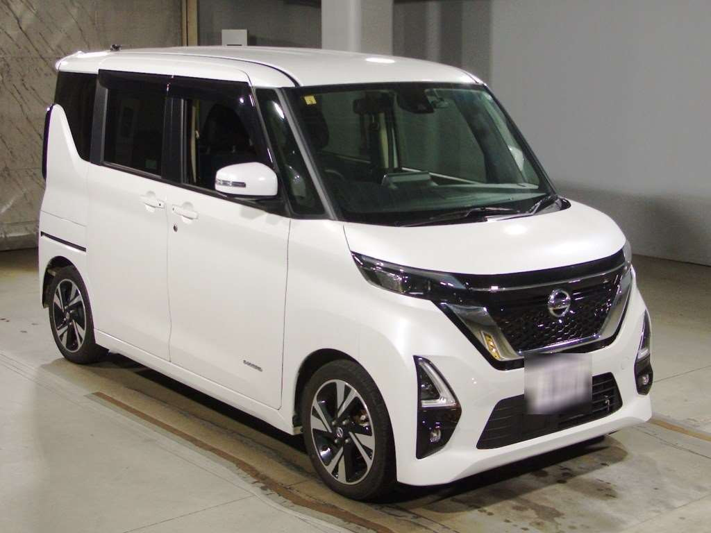 2020 Nissan Roox B45A[2]