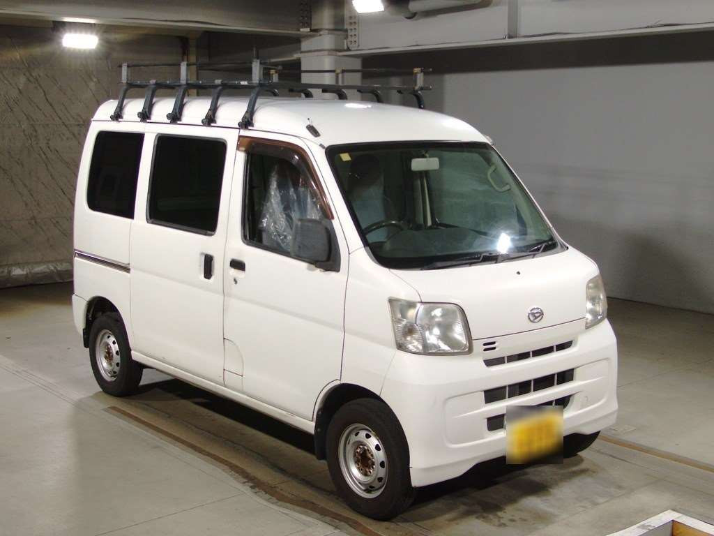 2012 Daihatsu Hijet Cargo S321V[2]