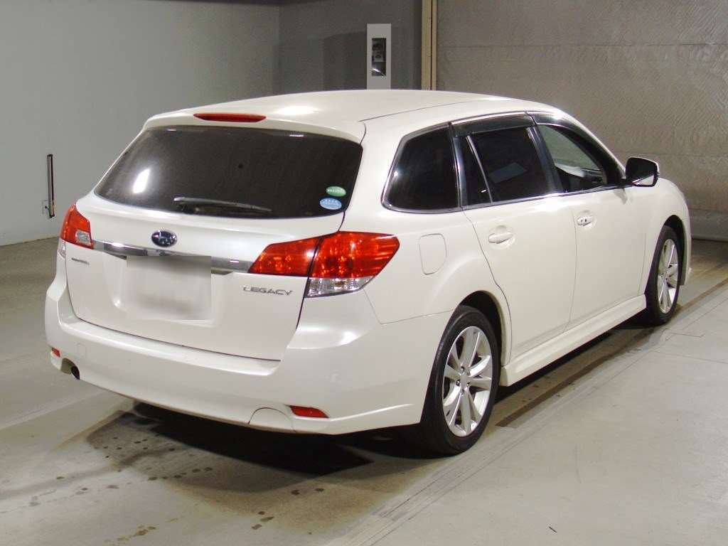 2012 Subaru Legacy Touring Wagon BRM[1]