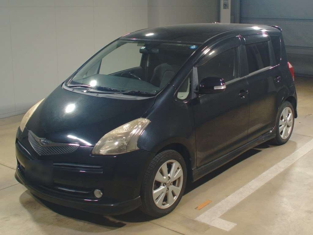 2006 Toyota Ractis NCP100[0]