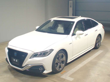 2018 Toyota Crown Hybrid