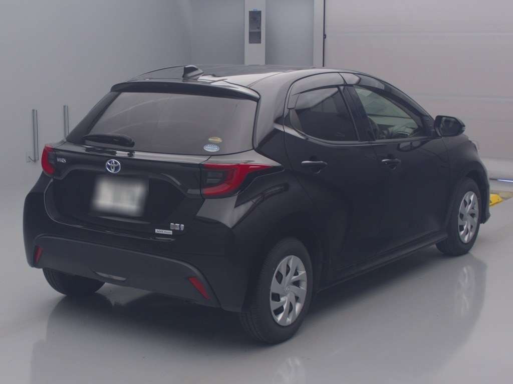 2020 Toyota YARIS MXPH10[1]