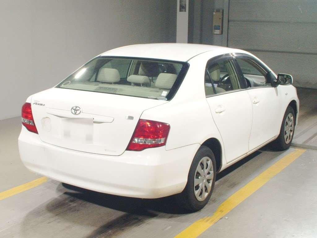 2010 Toyota Corolla Axio NZE141[1]