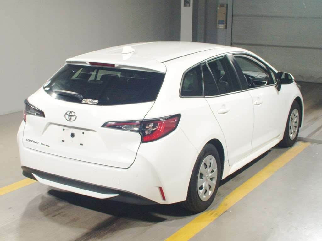 2021 Toyota Corolla Touring Wagon ZRE212W[1]