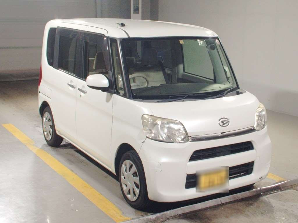 2014 Daihatsu Tanto LA600S[2]