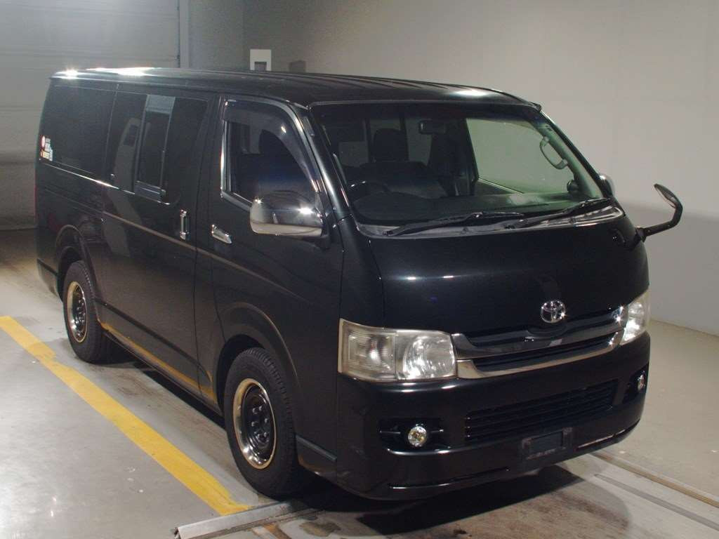 2009 Toyota Hiace Van TRH200V[2]