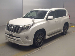 2016 Toyota Land Cruiser Prado