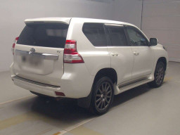 2016 Toyota Land Cruiser Prado