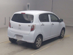 2011 Daihatsu Mira es