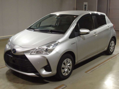 2019 Toyota Vitz