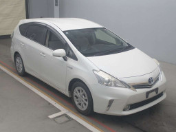 2012 Toyota Prius alpha