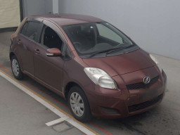 2010 Toyota Vitz