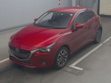 2016 Mazda Demio