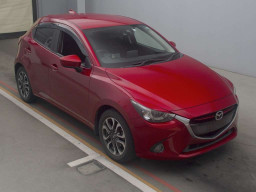 2016 Mazda Demio