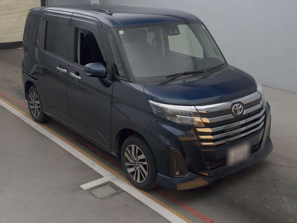 2020 Toyota Roomy M910A[2]