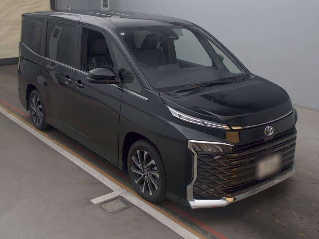 2024 Toyota Voxy ZWR90W[2]