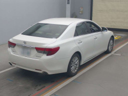 2016 Toyota Mark X