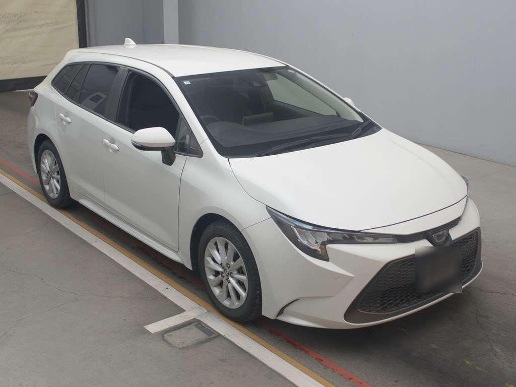 2019 Toyota Corolla Touring Wagon ZRE212W[2]